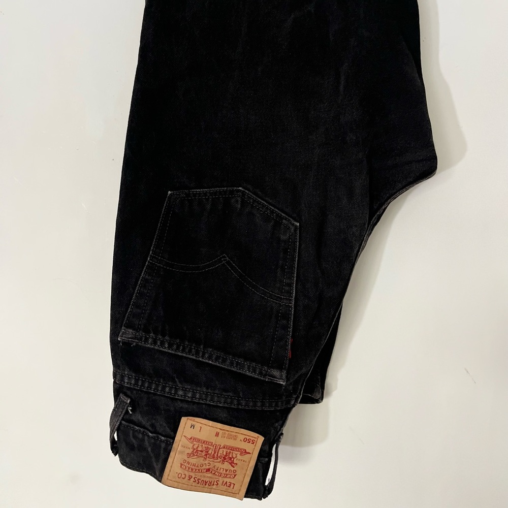 Levi’s 550s Relaxed Fit Tapered Leg 90’s Mom Jean - Used, Excellent Condition